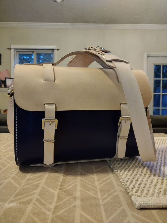 LADIES "LUNCH BOX" BAG