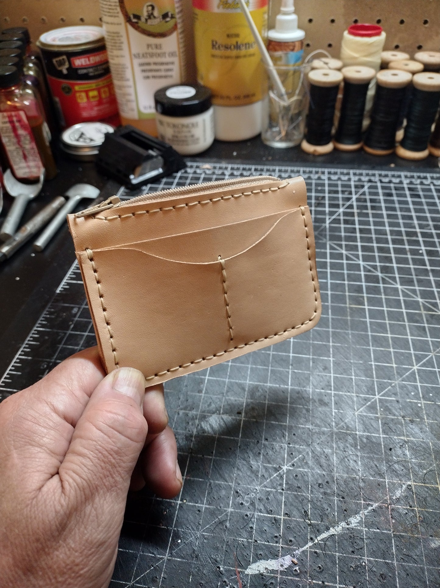 CARD WALLET WITH ZIP POCKET