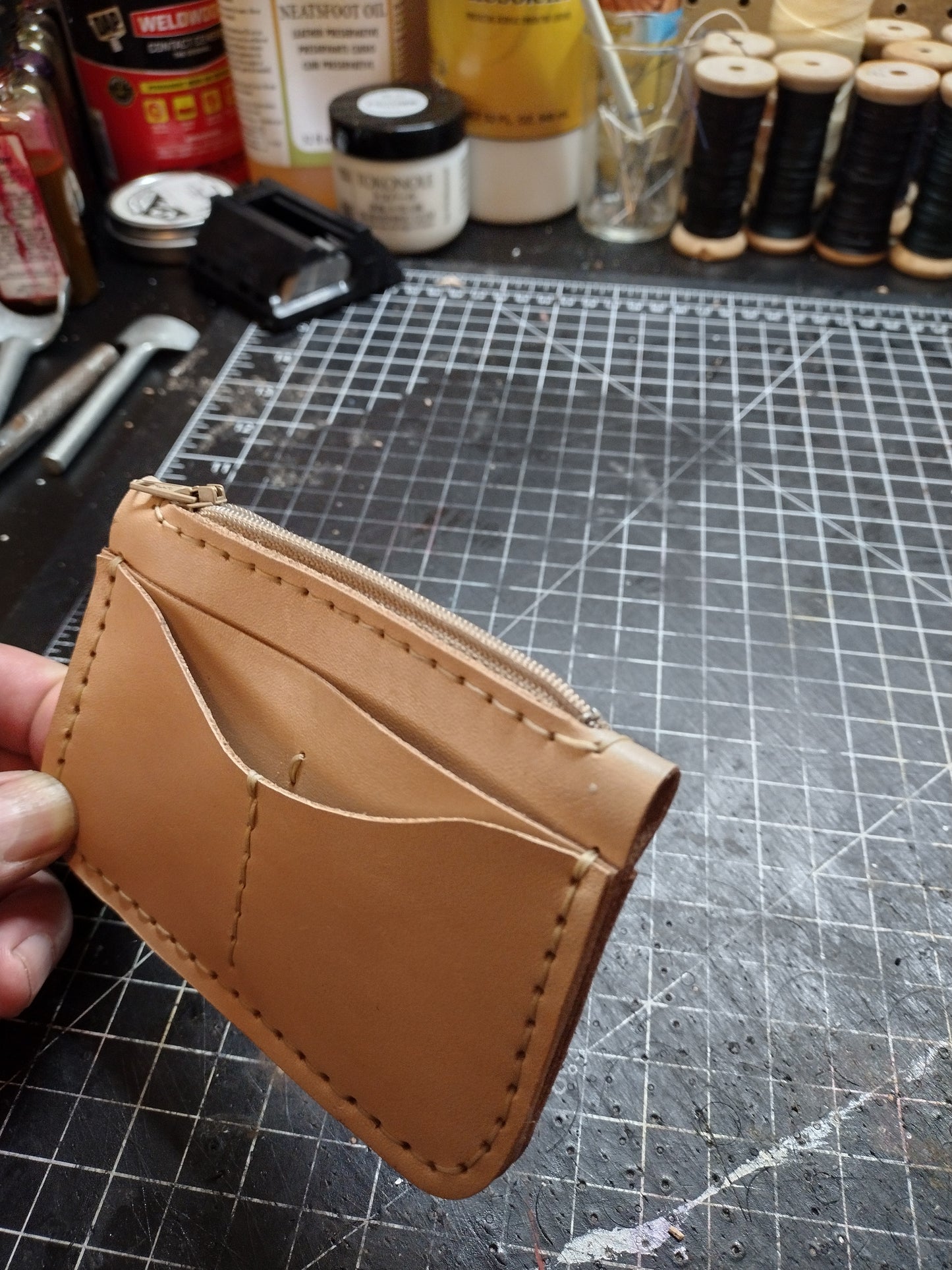 CARD WALLET WITH ZIP POCKET